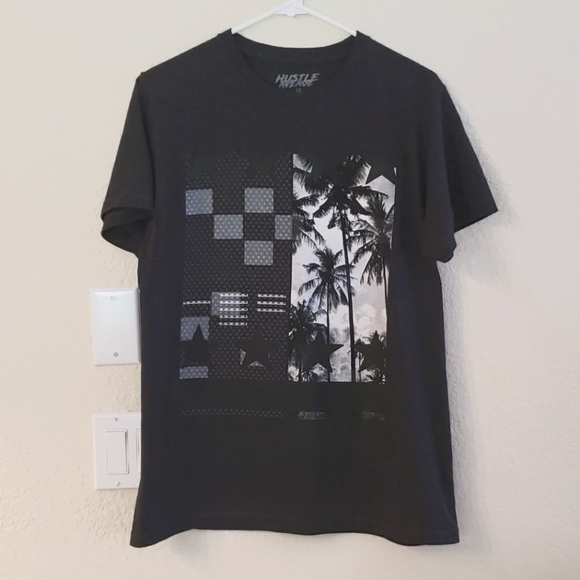 Hustle Avenue Palm Trees and Starts Tshirt Mens M - Picture 1 of 7